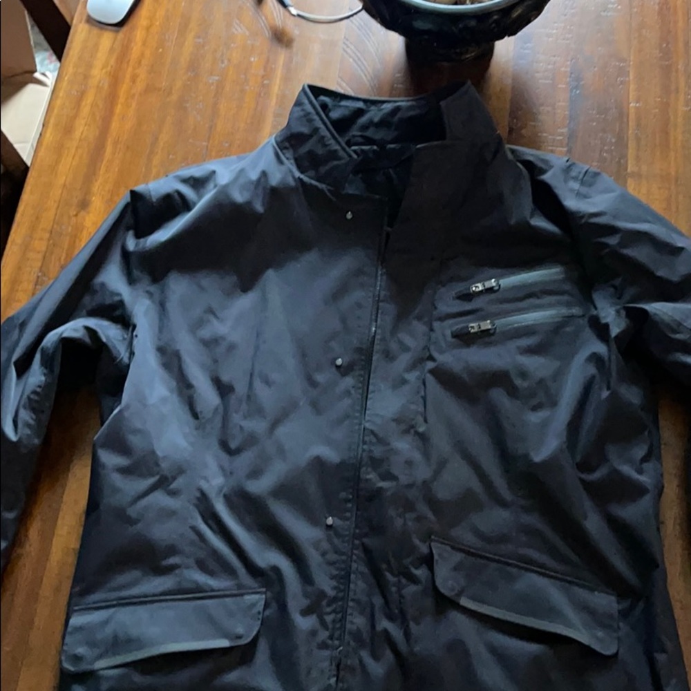 Lululemon rain fashion  coat